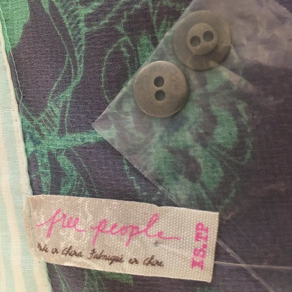 Free People Mixed Media Blouse NWT - Picture 16 of 16